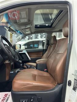 تۆیۆتا لاندكروزر پرادۆ